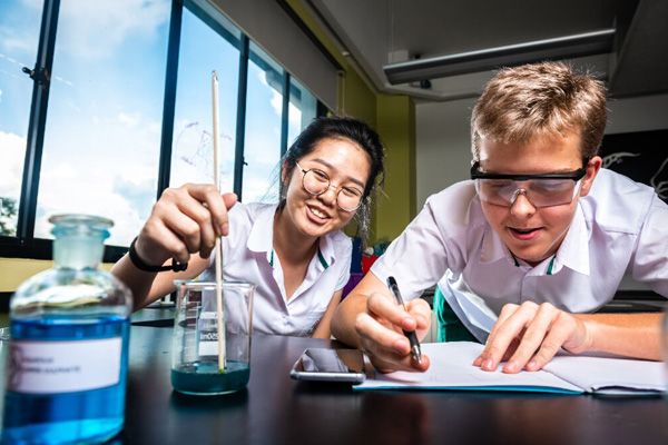 爱丽丝史密斯学校 校园图片 2